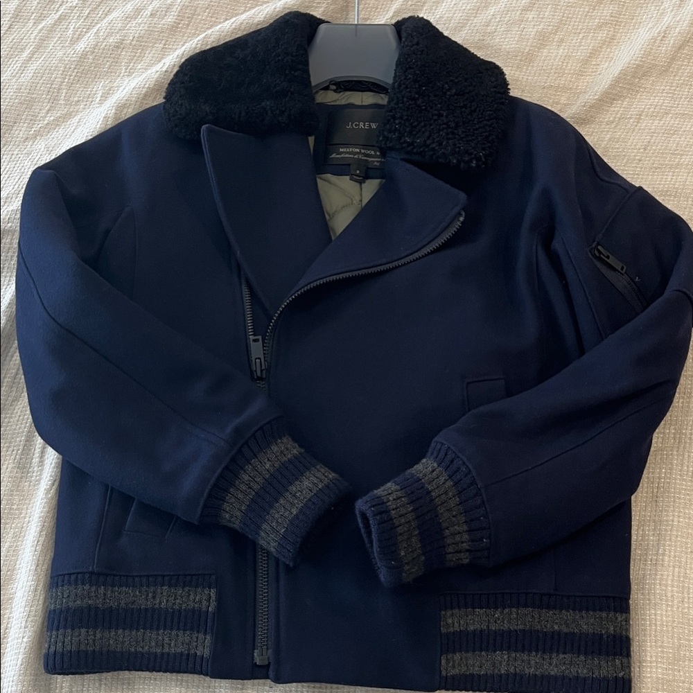 J. Crew Women’s Wool and Sheared Lamb Navy Bomber Jacket EUC Size 2 ⭐️Rare⭐️